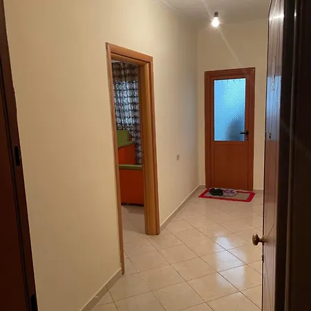 Апартаменты Mandi Apartament *