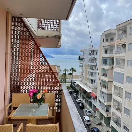 Апартаменты Mandi Apartament